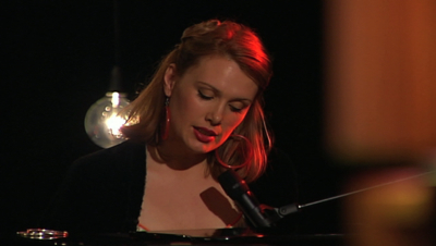 The Late Session - Clare Bowditch performance